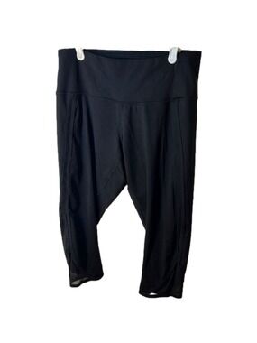 hyba Reitmans capri leggings Size large